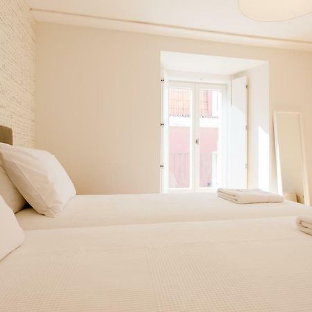 Appartamento Flh Portas Do Sol Cozy Flat Lisbona Esterno foto