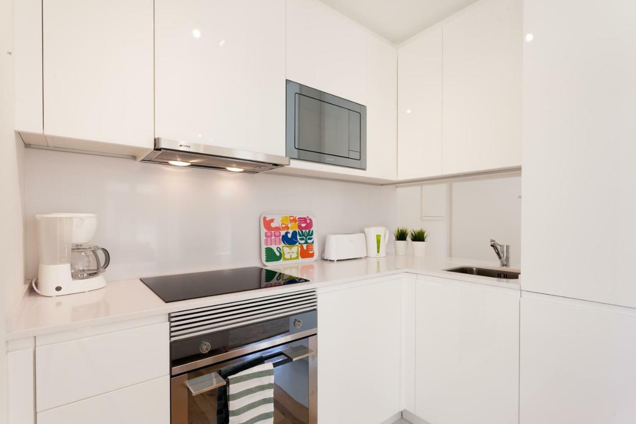 Appartamento Flh Portas Do Sol Cozy Flat Lisbona Esterno foto